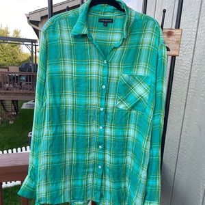 Adorable Button-down Top